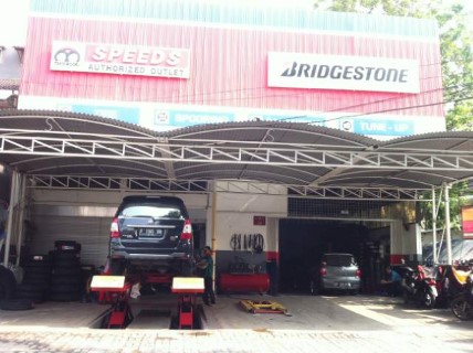 SPEED TIRE CENTER JAKARTA 